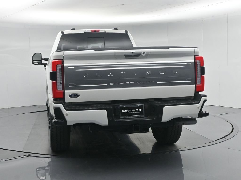 Certified 2024 Ford F250 Platinum AWD/4WD image 33