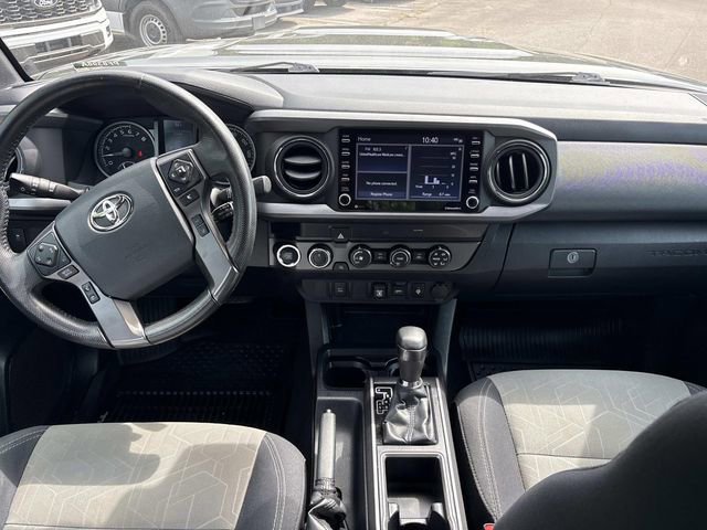 Used 2020 Toyota Tacoma TRD Sport AWD/4WD image 15