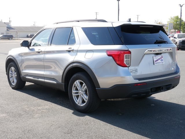 Certified 2022 Ford Explorer XLT w/ Class IV Trailer Tow Package AWD/4WD image 6