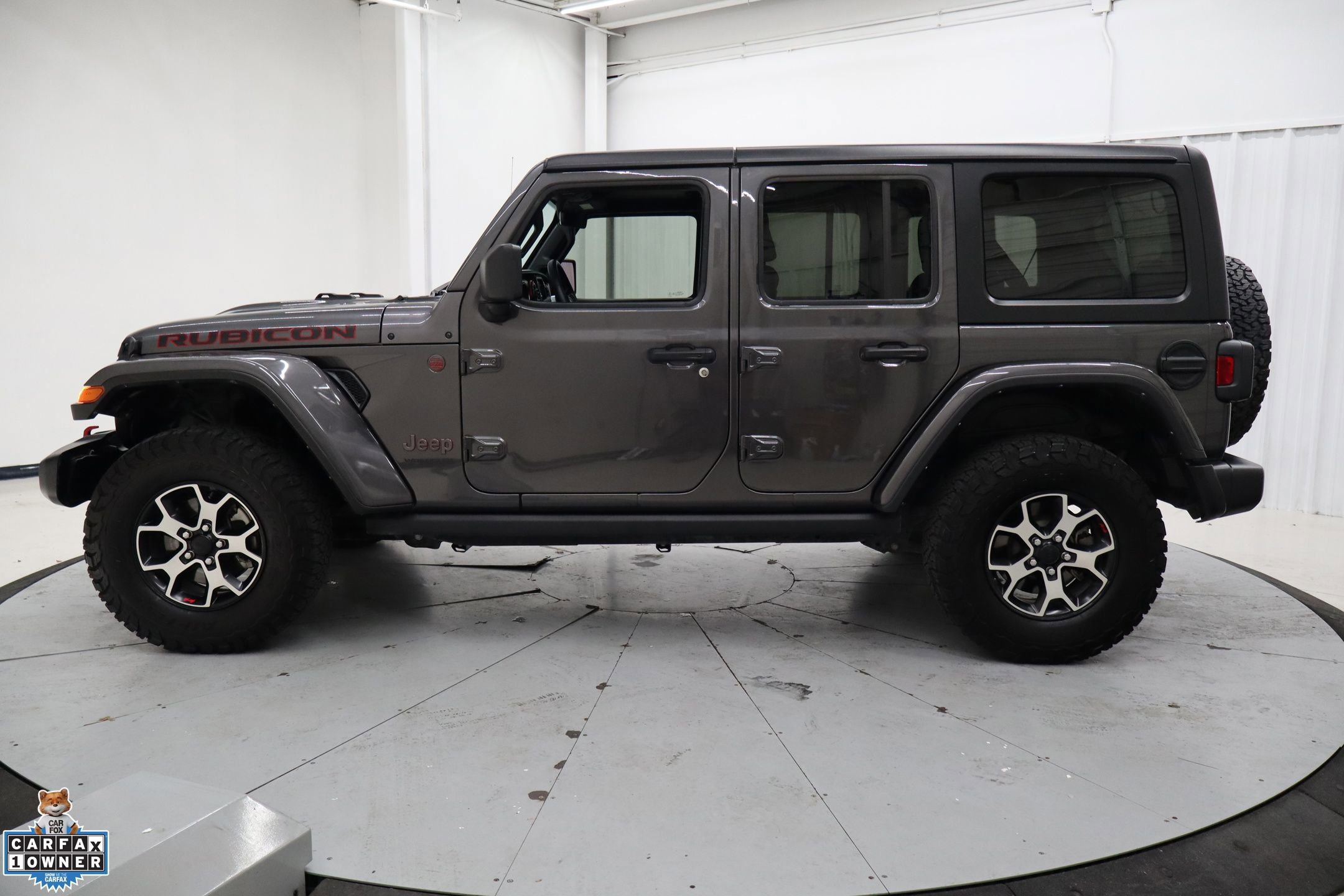 Used 2021 Jeep Wrangler Unlimited Rubicon image 2