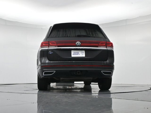 Used 2025 Volkswagen Atlas SE FWD image 41