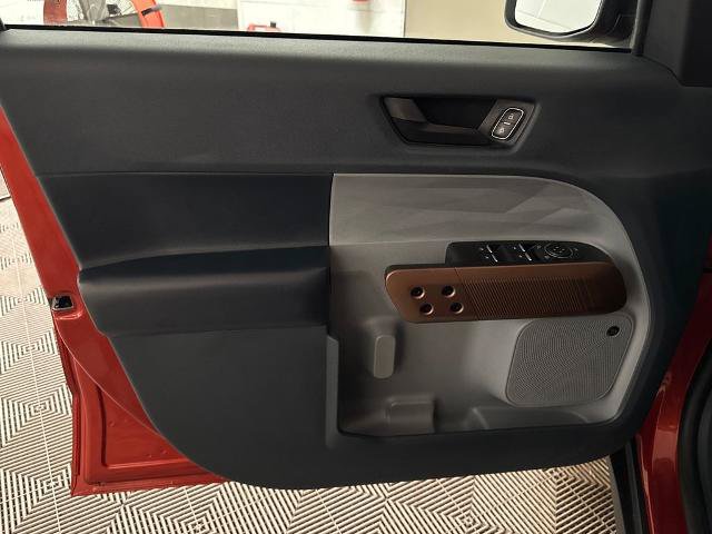 Certified 2022 Ford Maverick Lariat w/ Lariat Luxury Package FWD image 15