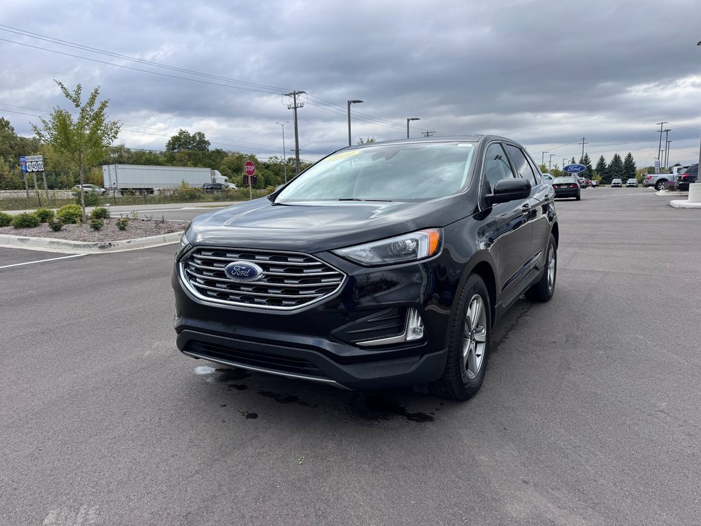 Certified 2022 Ford Edge SEL w/ Convenience Package image 2