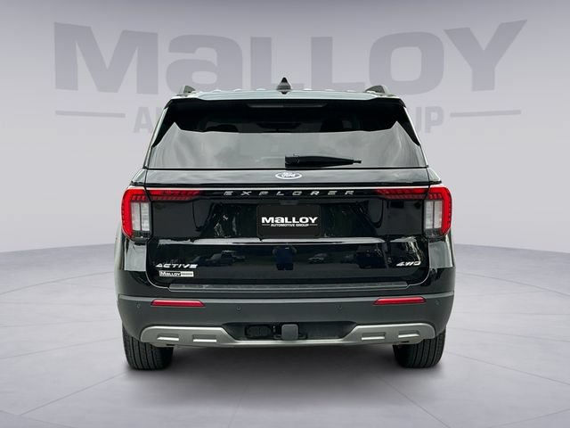Certified 2026 Ford Explorer Active w/ Active Comfort Package AWD/4WD image 4