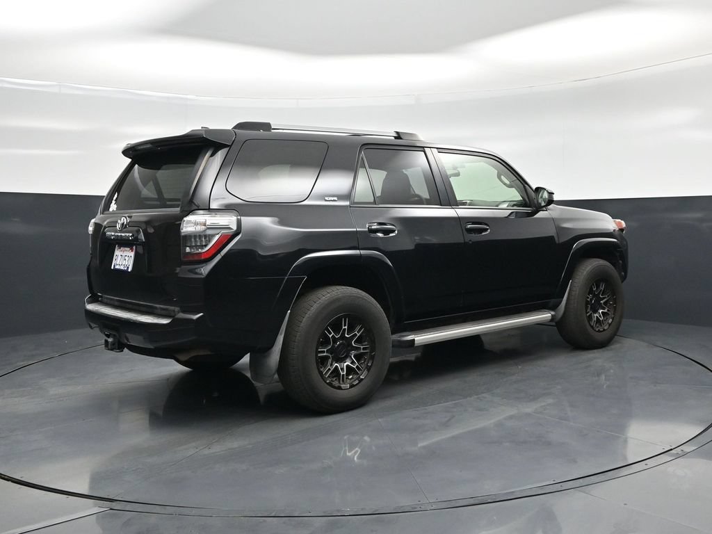 Used 2019 Toyota 4Runner SR5 RWD image 25