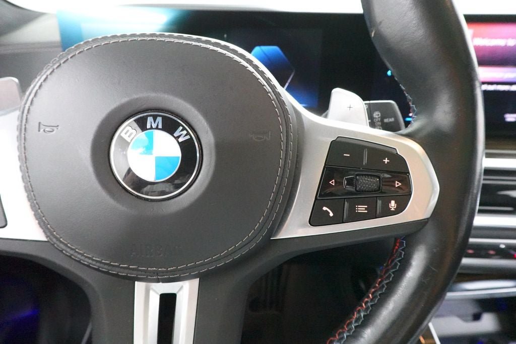Used 2023 BMW X7 M60i w/ Executive Package AWD/4WD image 16