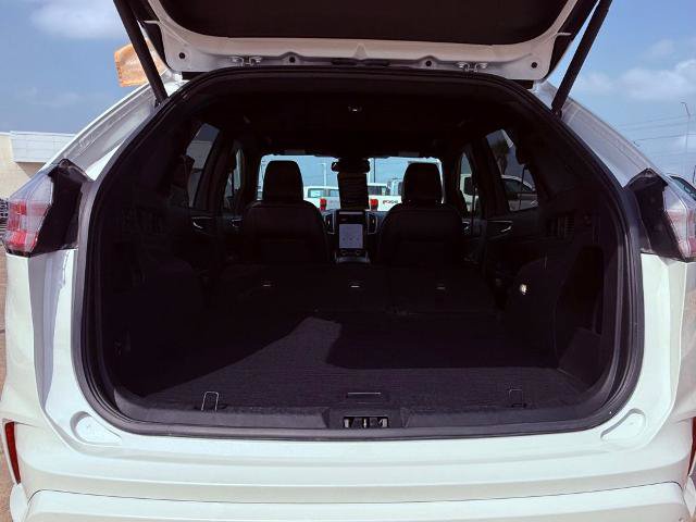 Certified 2024 Ford Edge ST-Line AWD/4WD image 27