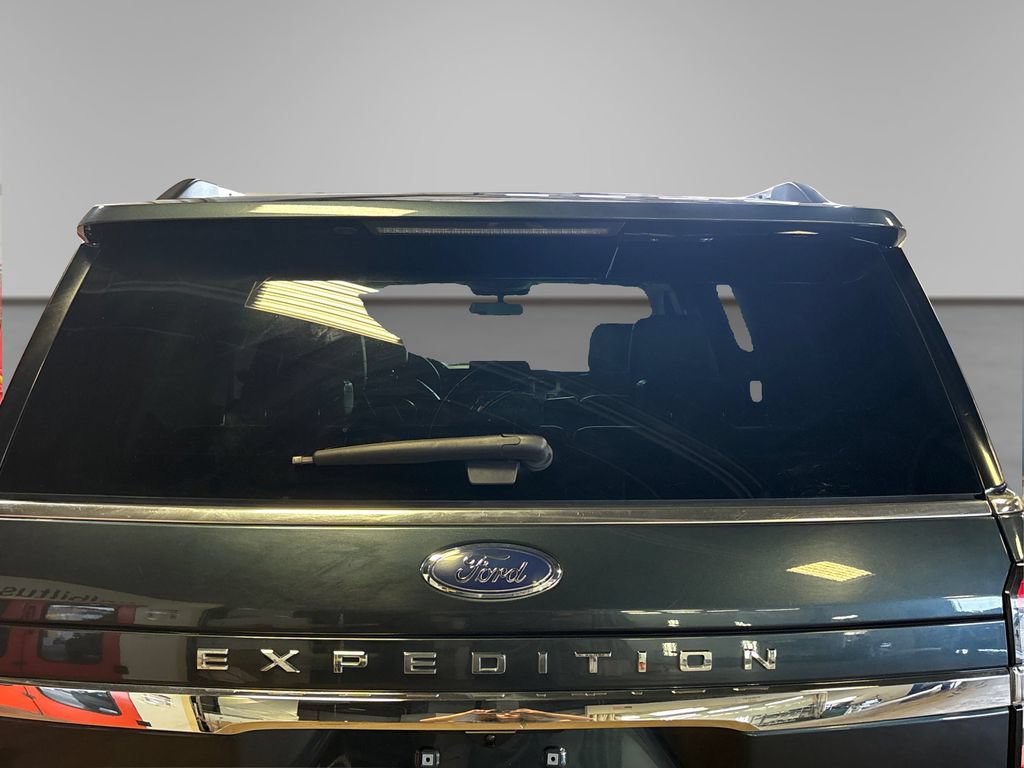 Certified 2024 Ford Expedition Limited AWD/4WD image 18