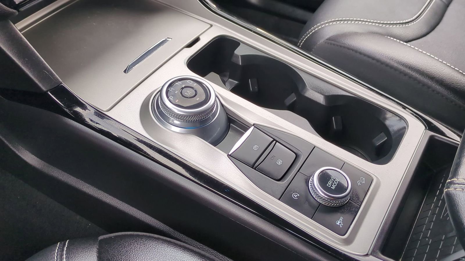 Certified 2023 Ford Explorer ST w/ Equipment Group 401A image 38