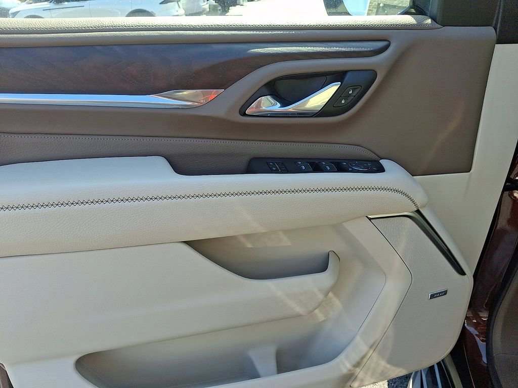 Used 2023 GMC Yukon XL Denali w/ LPO, Floor Liner Package AWD/4WD image 13