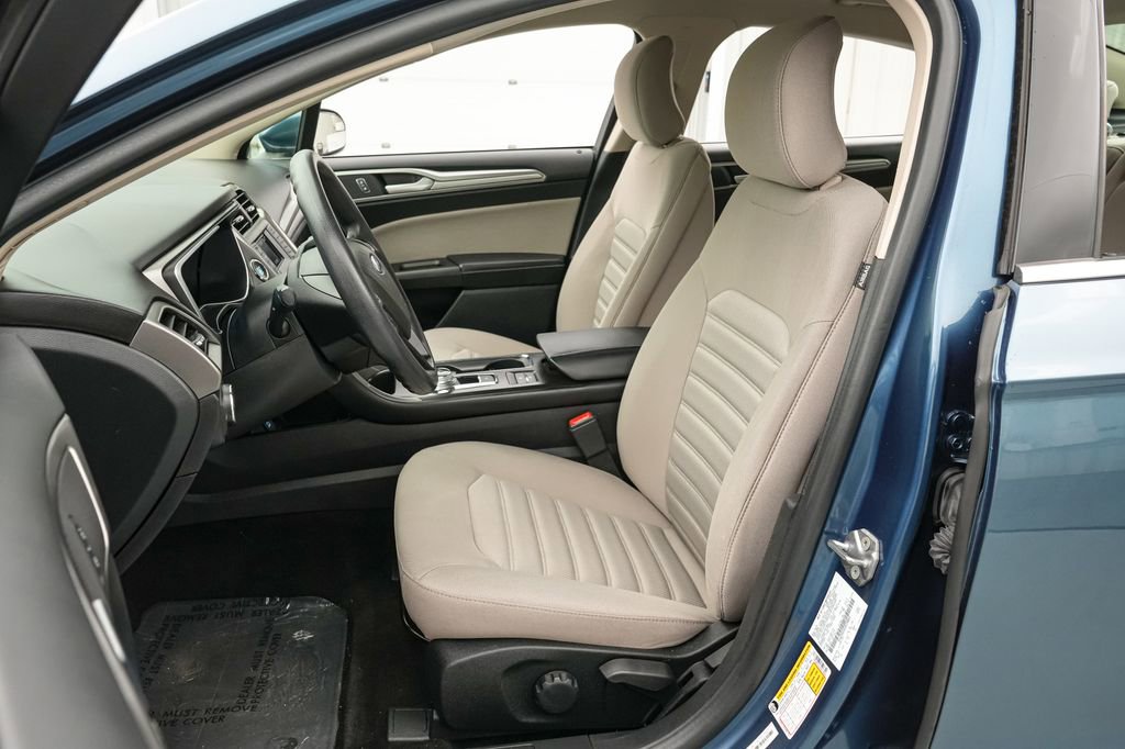 Certified 2018 Ford Fusion S FWD image 11