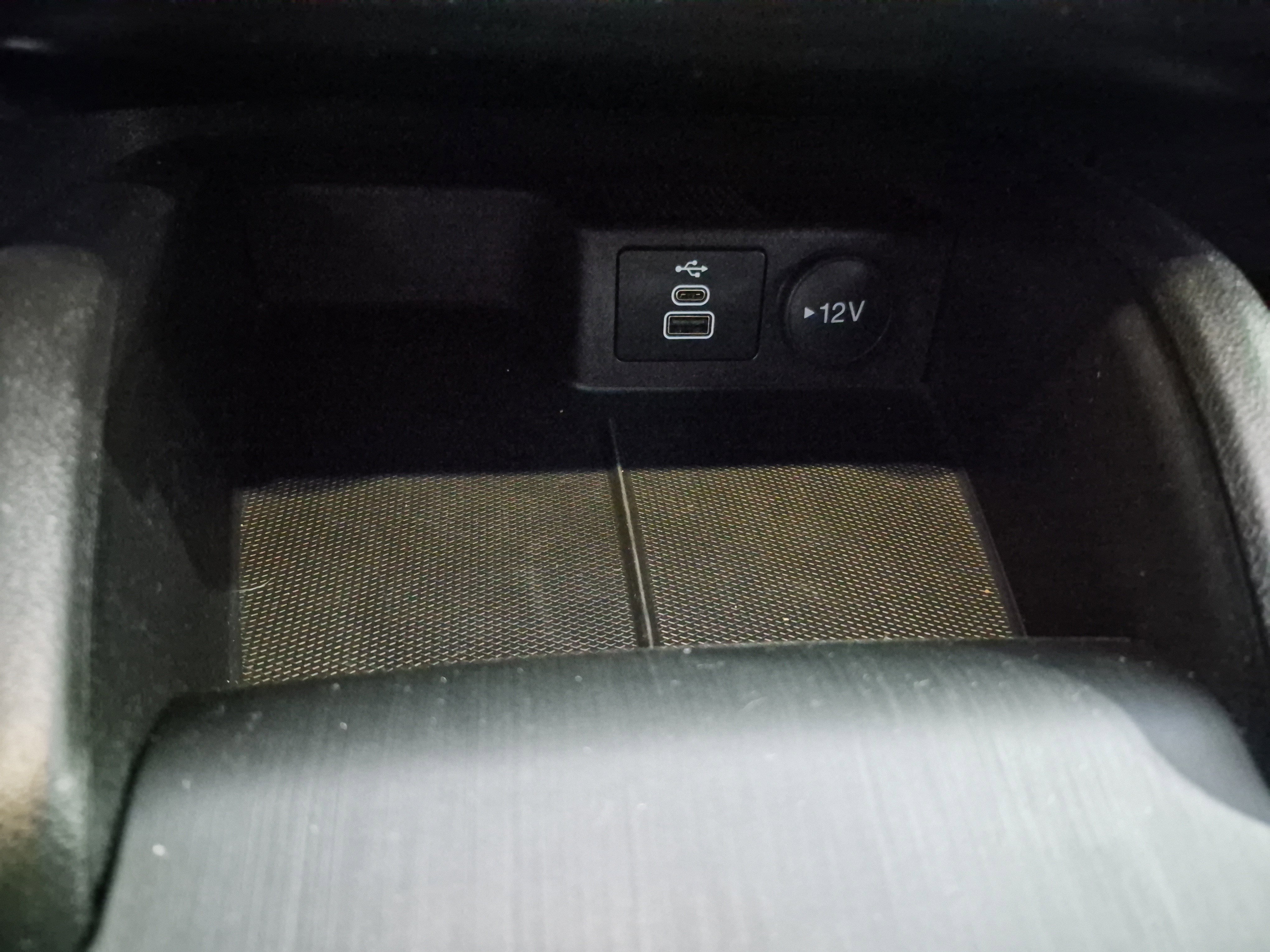 Certified 2024 Ford Escape ST-Line w/ Equipment Group 301A image 32