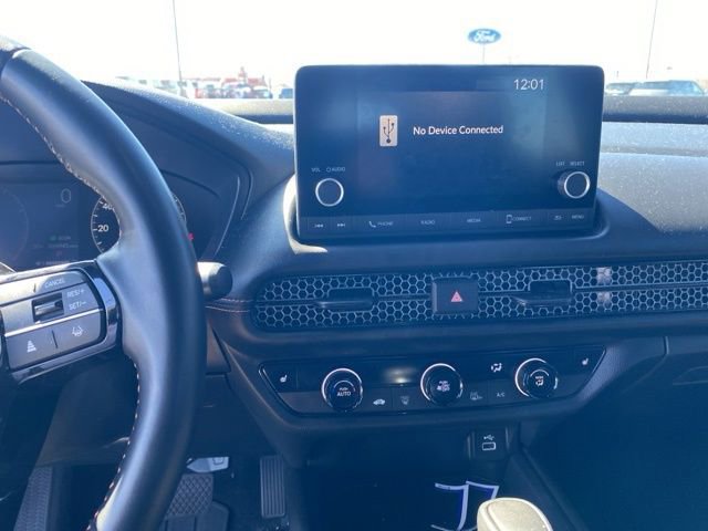 Used 2025 Honda HR-V Sport image 11