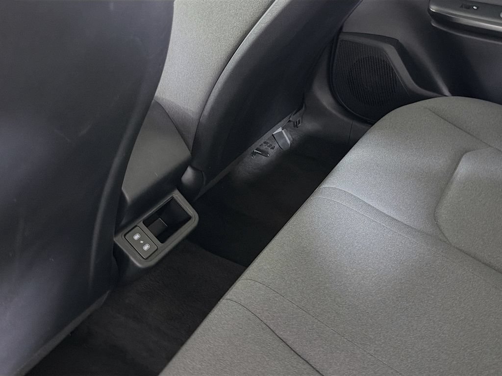 Used 2025 Kia K4 FWD image 26