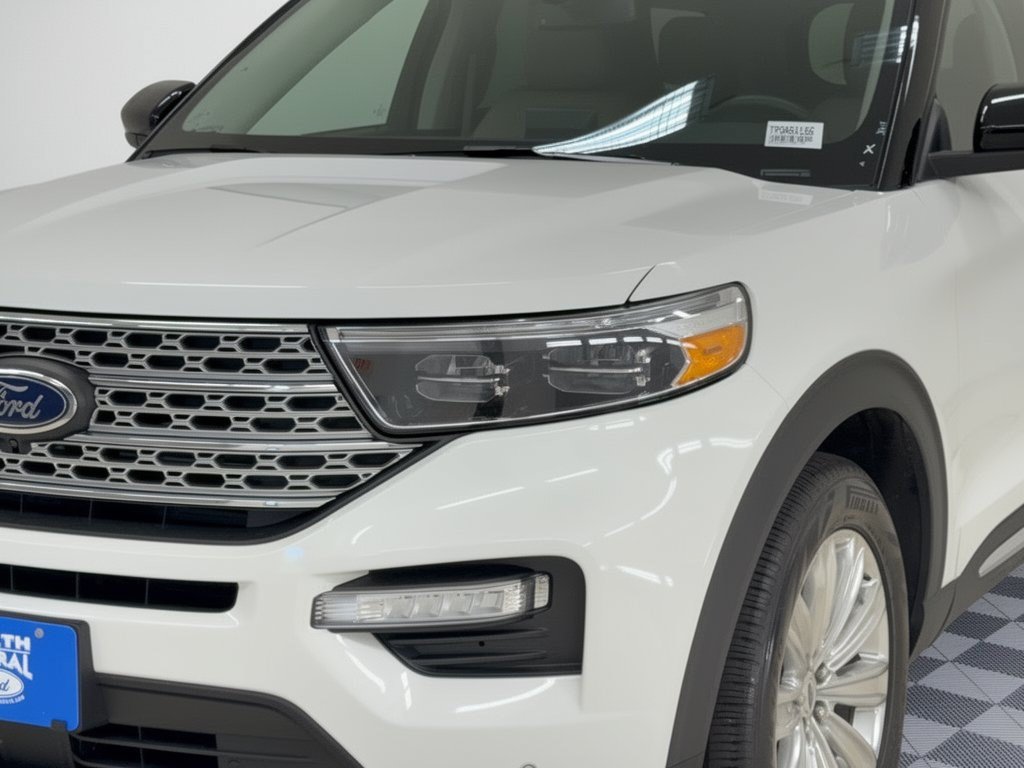 Certified 2023 Ford Explorer Limited w/ Limited Technology Package RWD image 12