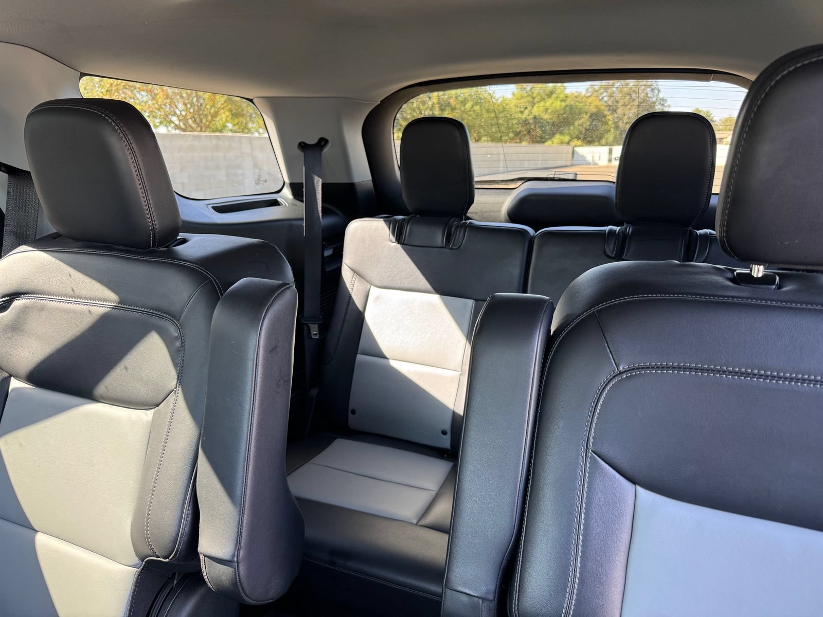 Certified 2023 Ford Explorer XLT w/ Equipment Group 202A AWD/4WD image 17