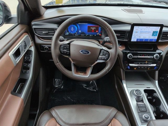 Certified 2023 Ford Explorer King Ranch AWD/4WD image 15