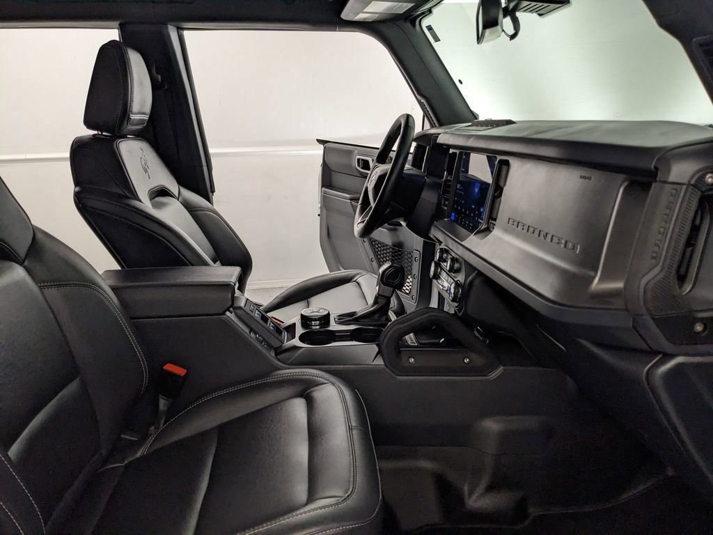 Certified 2025 Ford Bronco Badlands AWD/4WD image 86
