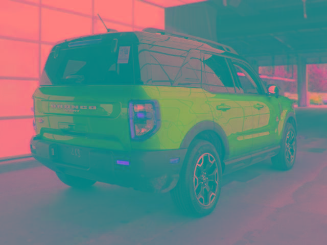Certified 2025 Ford Bronco Sport Outer Banks w/ Outer Banks Tech Package+ AWD/4WD image 4