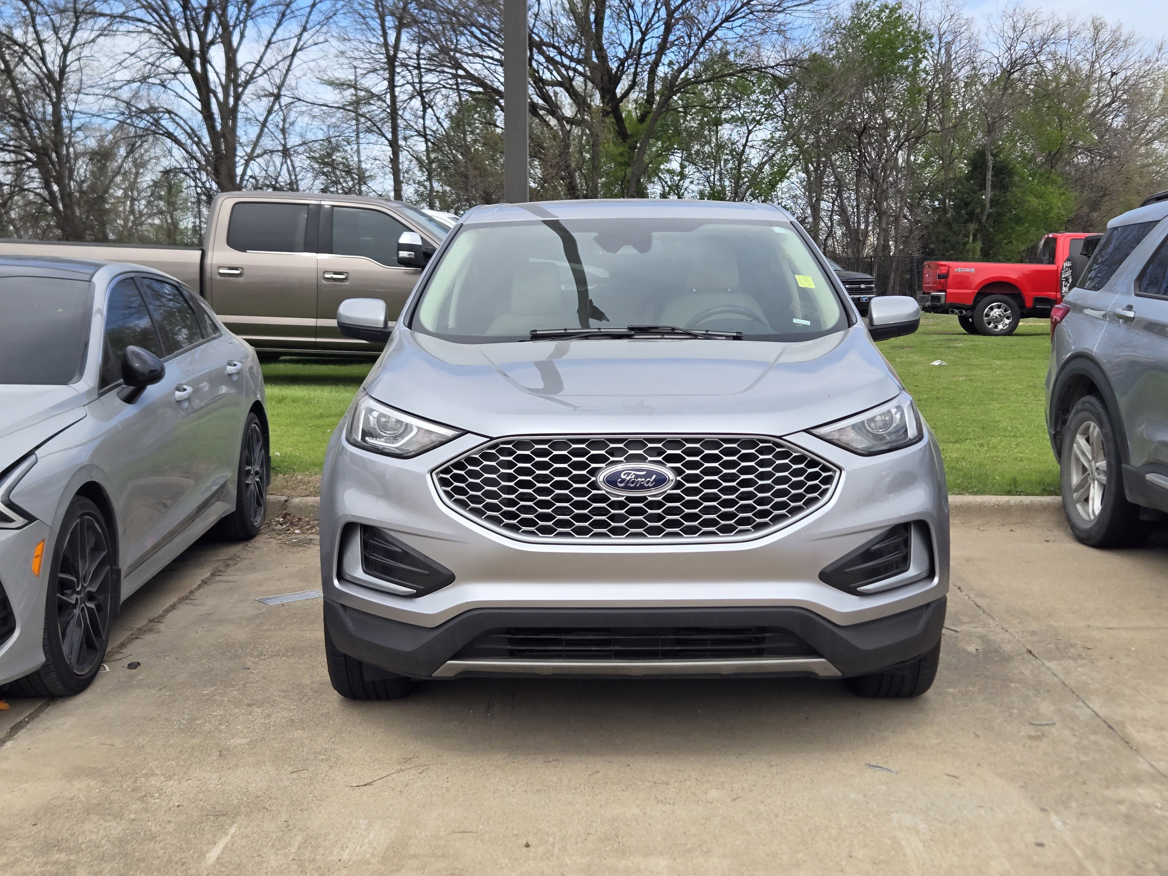 Certified 2024 Ford Edge SEL image 6