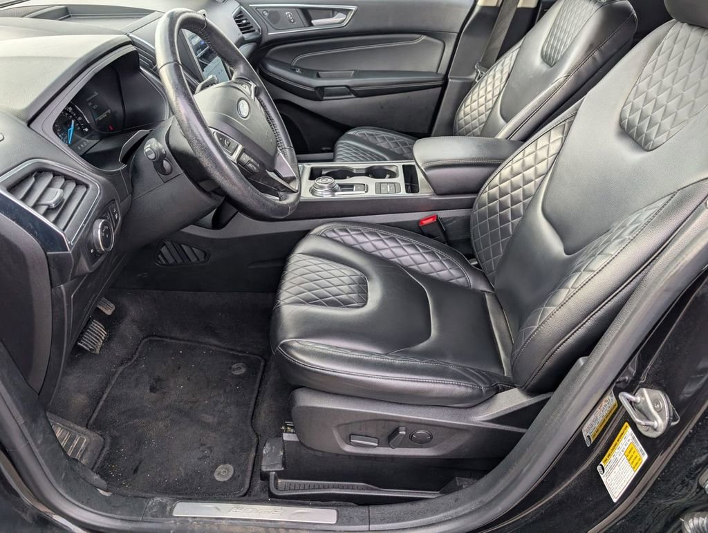 Certified 2024 Ford Edge Titanium image 20
