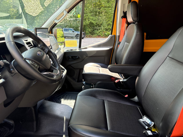 Certified 2026 Ford Transit 250 148 High Roof Extended w/ Load Area Protection Package RWD image 28