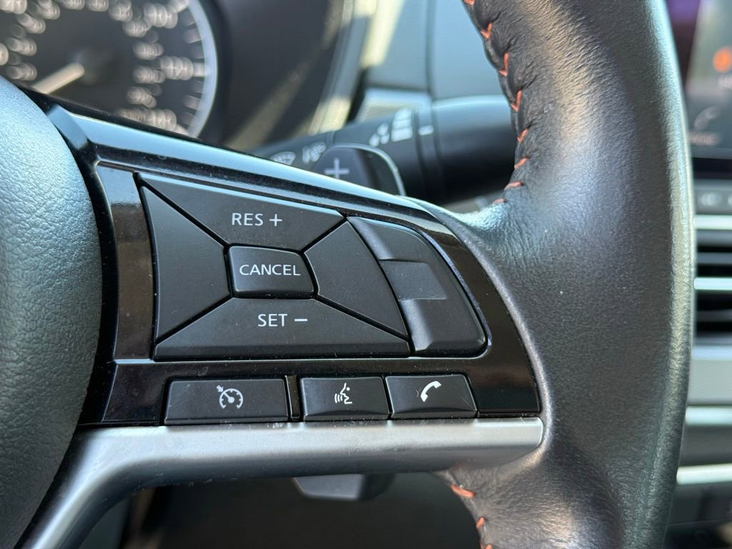 Used 2024 Nissan Altima 2.5 SR FWD image 14
