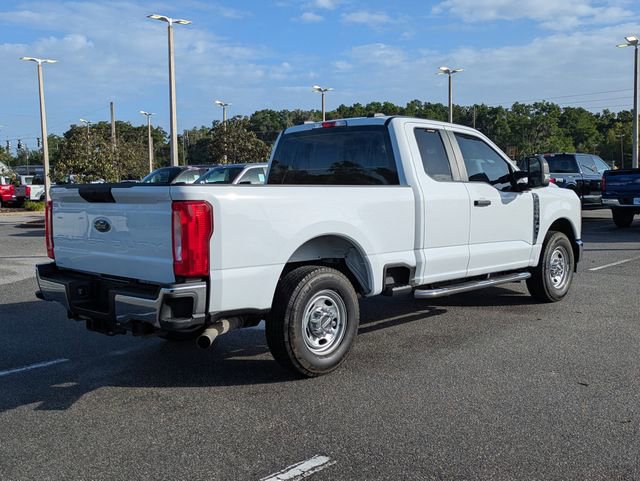 Certified 2023 Ford F250 XL w/ XL Chrome Package RWD image 3