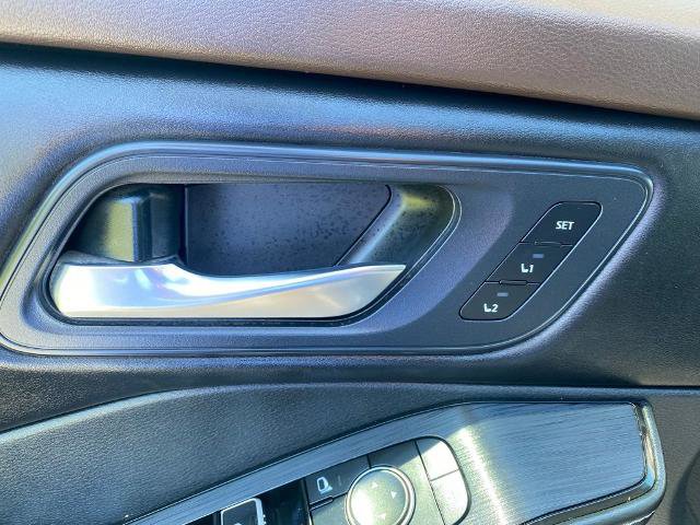 Used 2023 Nissan Rogue SL w/ SL Premium Package FWD image 13