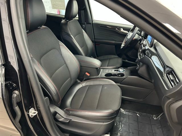 Certified 2025 Ford Escape ST-Line image 20