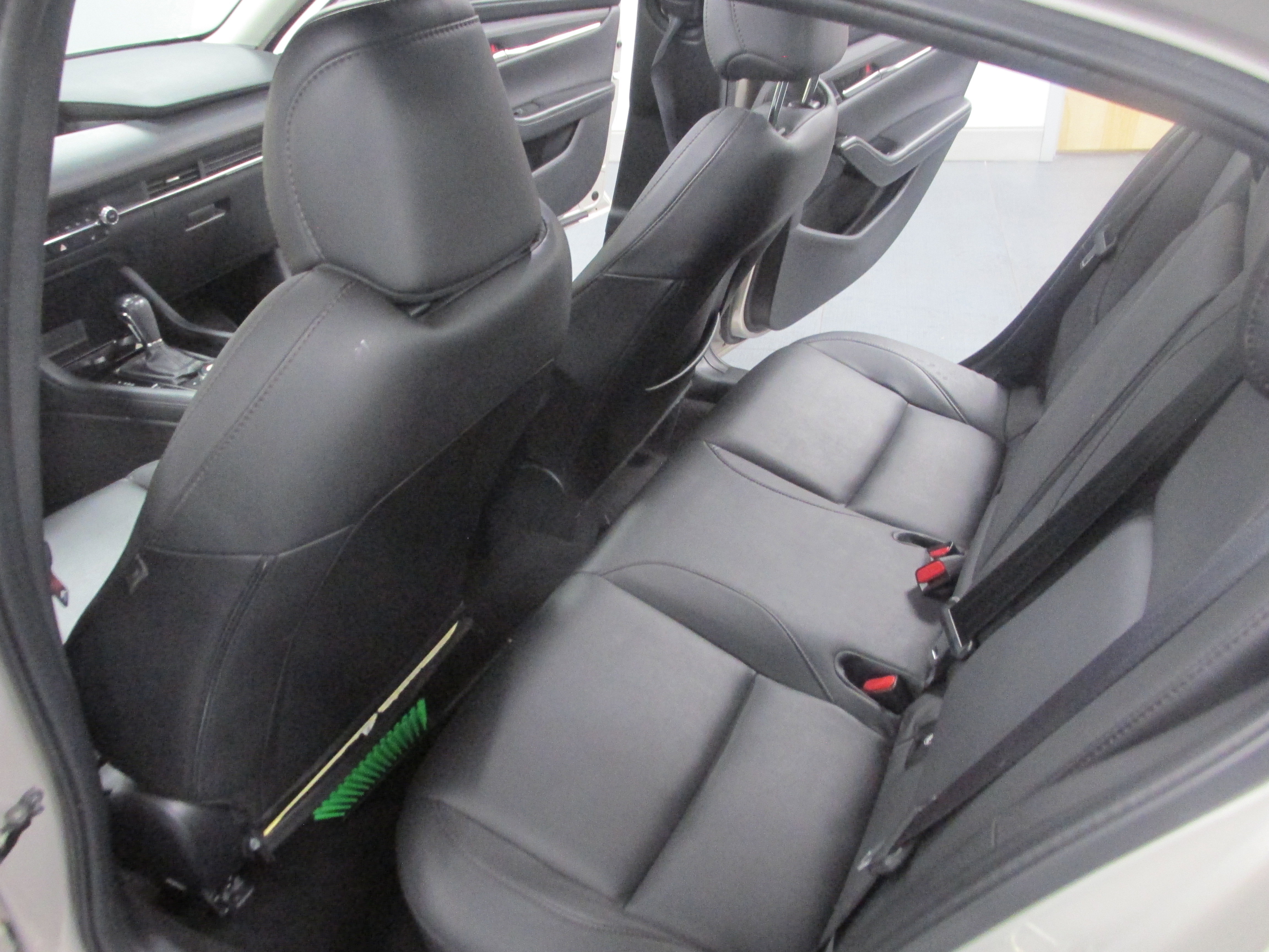 Used 2024 MAZDA MAZDA3 s image 25