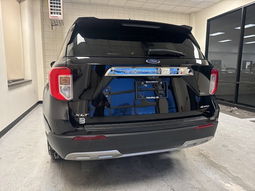 Certified 2023 Ford Explorer XLT w/ Equipment Group 202A image 19