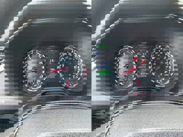 Used 2020 Toyota RAV4 LE w/ All Weather Liner Package AWD/4WD image 17