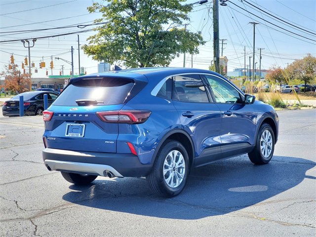 Certified 2023 Ford Escape Active w/ Tech Pack #2 image 4