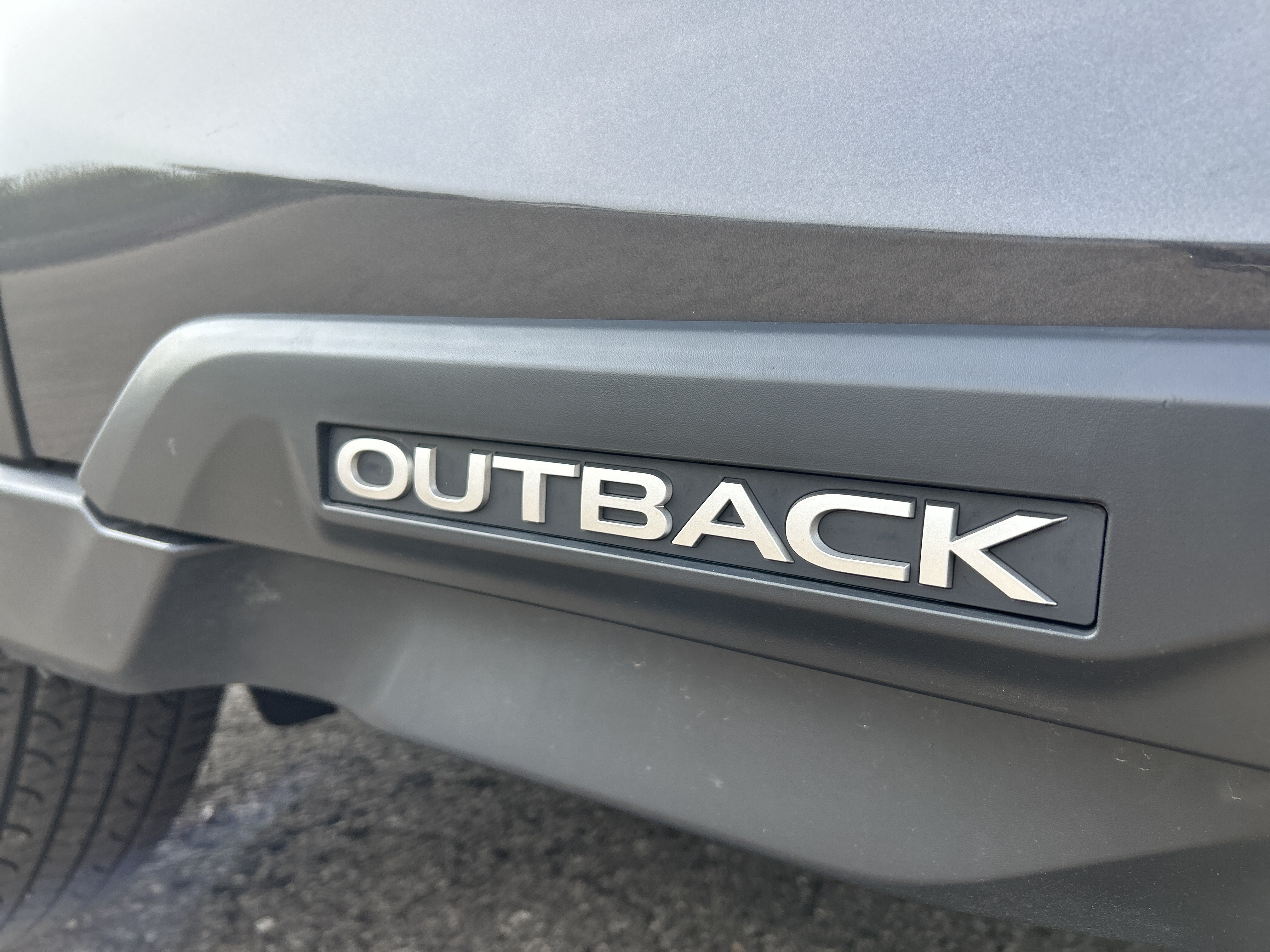 Used 2023 Subaru Outback Premium AWD/4WD image 24