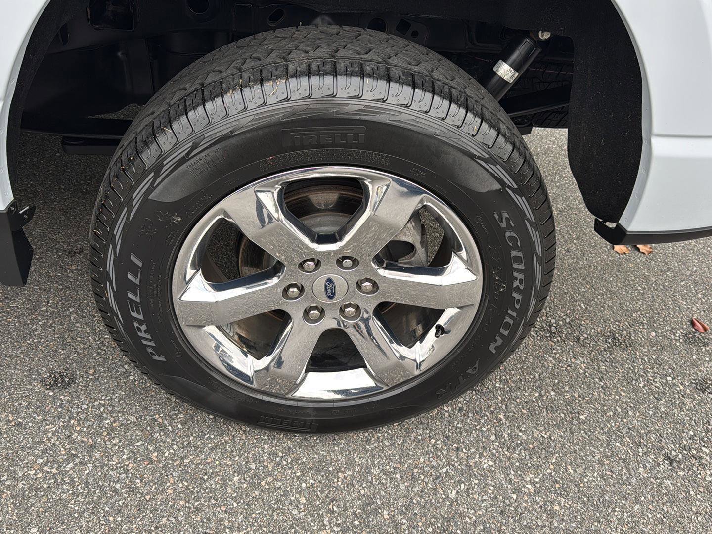 Certified 2022 Ford F150 XLT w/ Equipment Group 302A High image 33