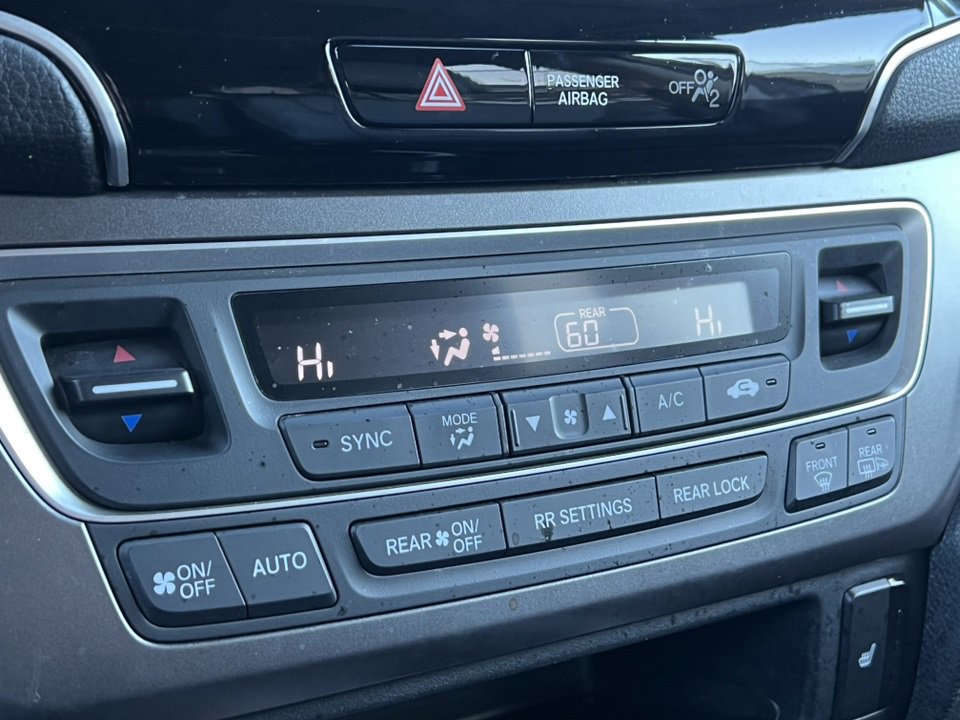 Used 2022 Honda Pilot Special Edition image 30