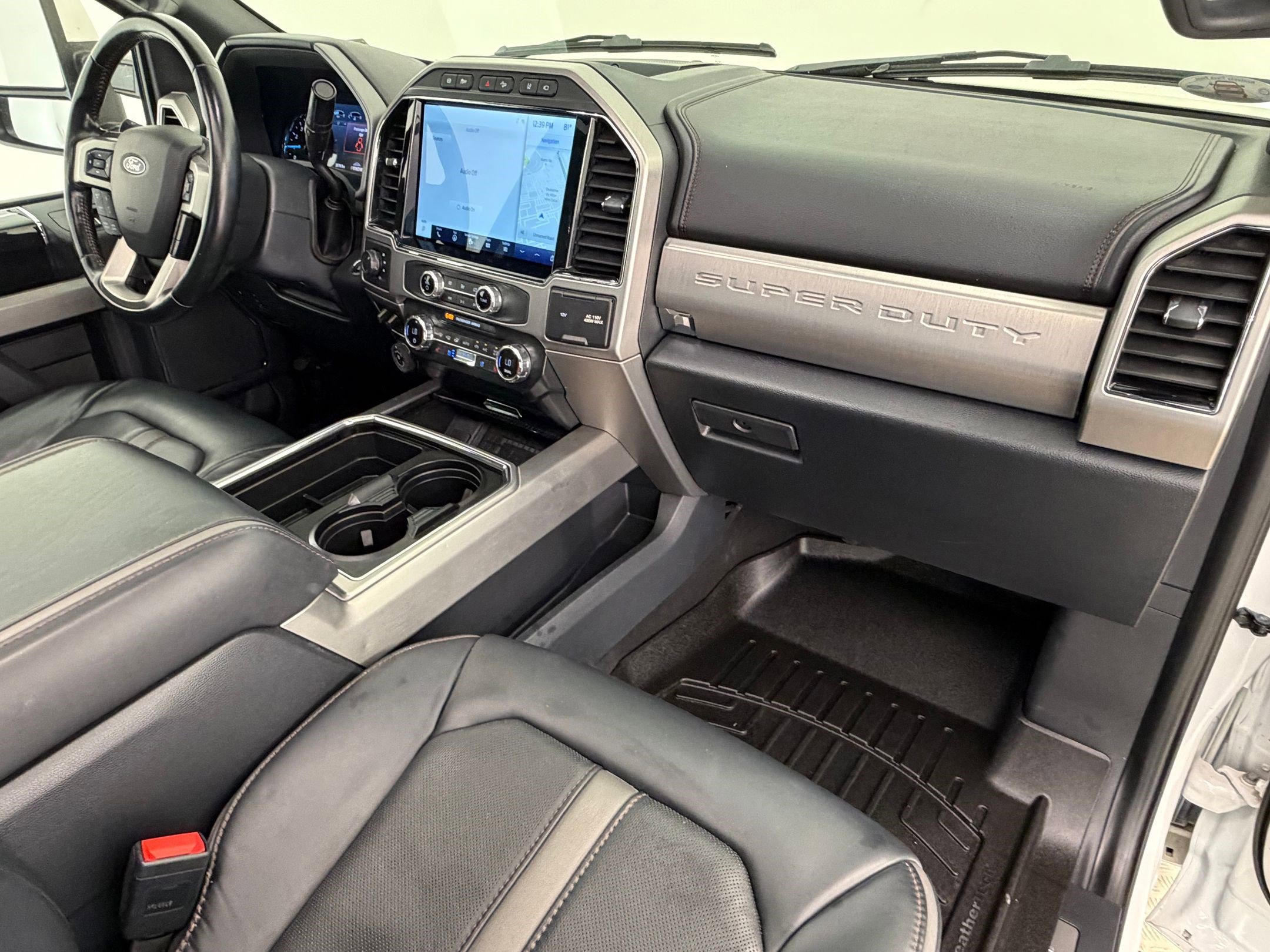 Certified 2022 Ford F450 Platinum w/ FX4 Off-Road Package image 33