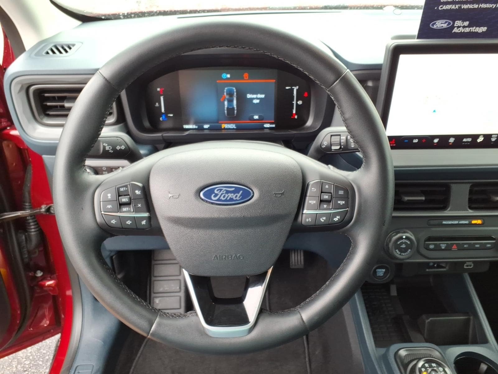 Certified 2025 Ford Maverick Lariat w/ Black Appearance Package AWD/4WD image 26