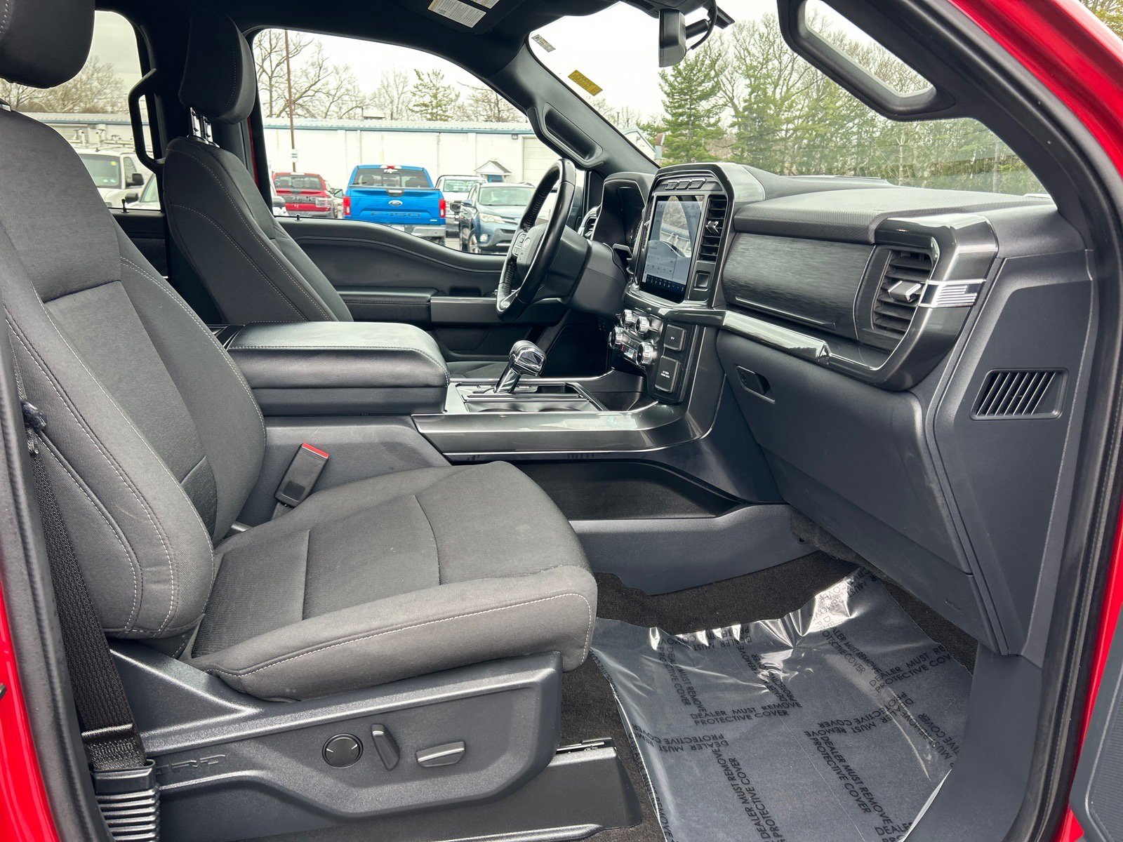 Certified 2022 Ford F150 XLT w/ Equipment Group 302A High image 16