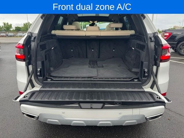 Used 2022 BMW X5 xDrive40i w/ Premium Package AWD/4WD image 27