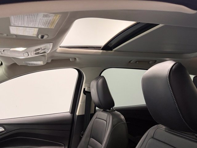 Certified 2018 Ford Escape Titanium w/ Ford Safe & Smart Package FWD image 34