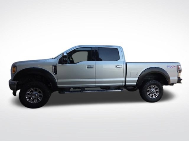 Certified 2019 Ford F250 XLT w/ XLT Premium Package AWD/4WD image 6