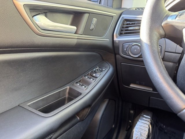 Certified 2022 Ford Edge SEL w/ Convenience Package image 33