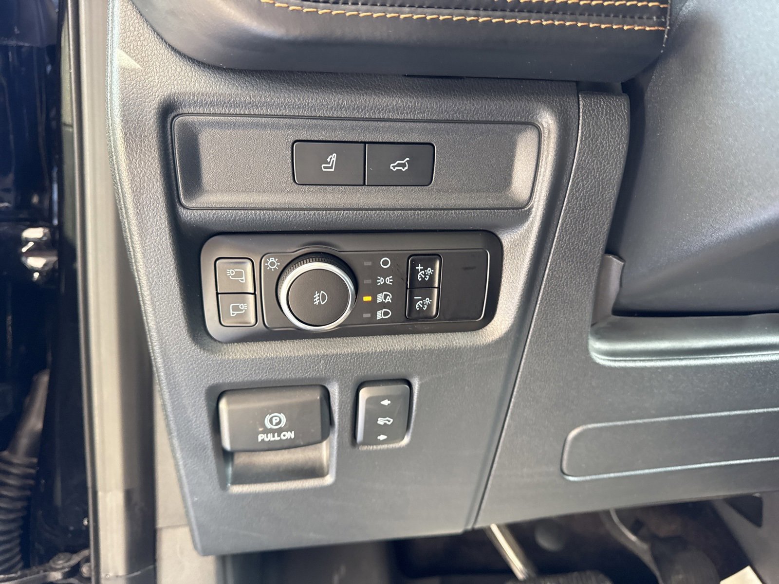 Certified 2023 Ford Expedition Max Platinum image 29