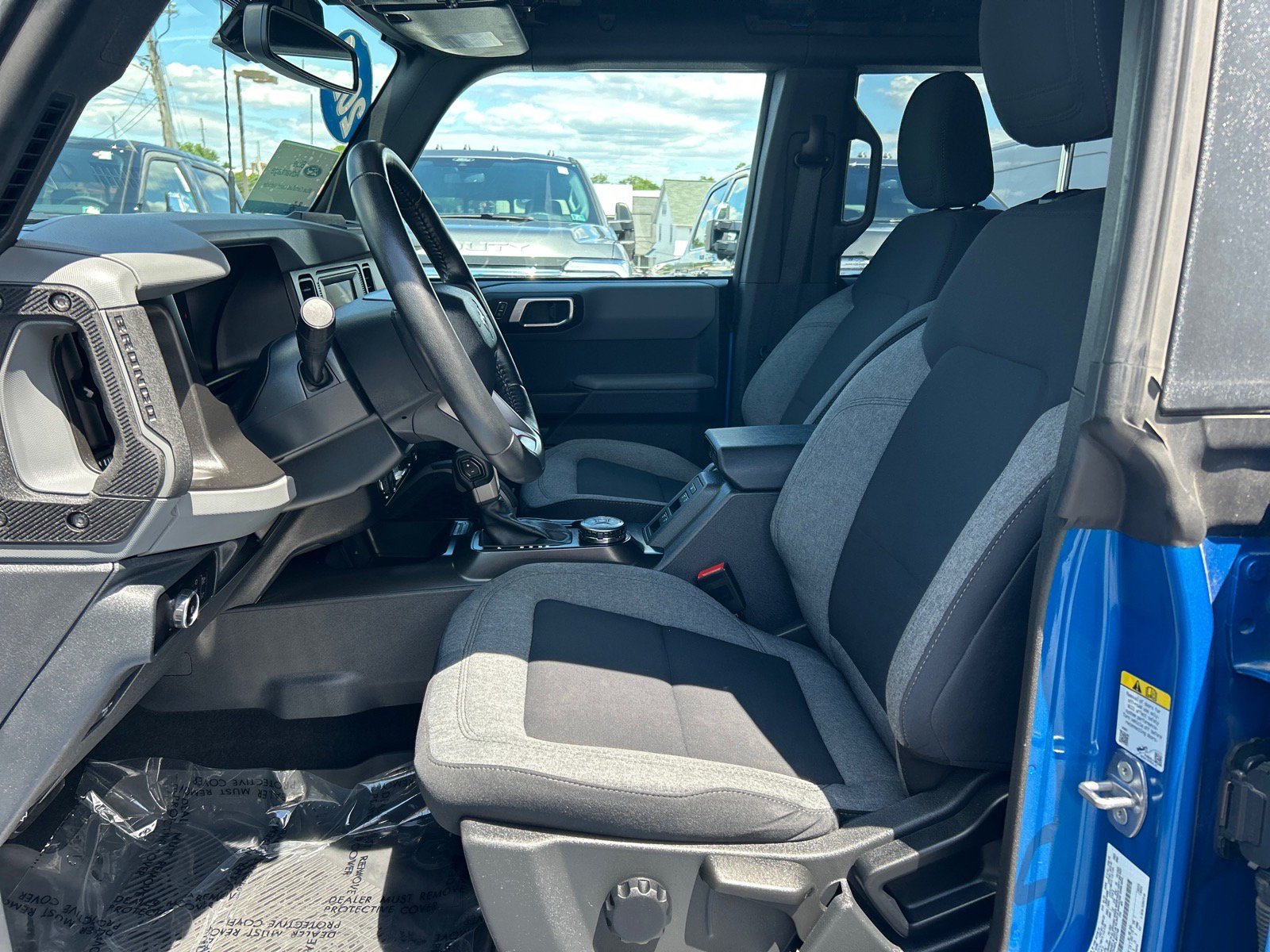Certified 2023 Ford Bronco Big Bend w/ Sasquatch Package AWD/4WD image 8