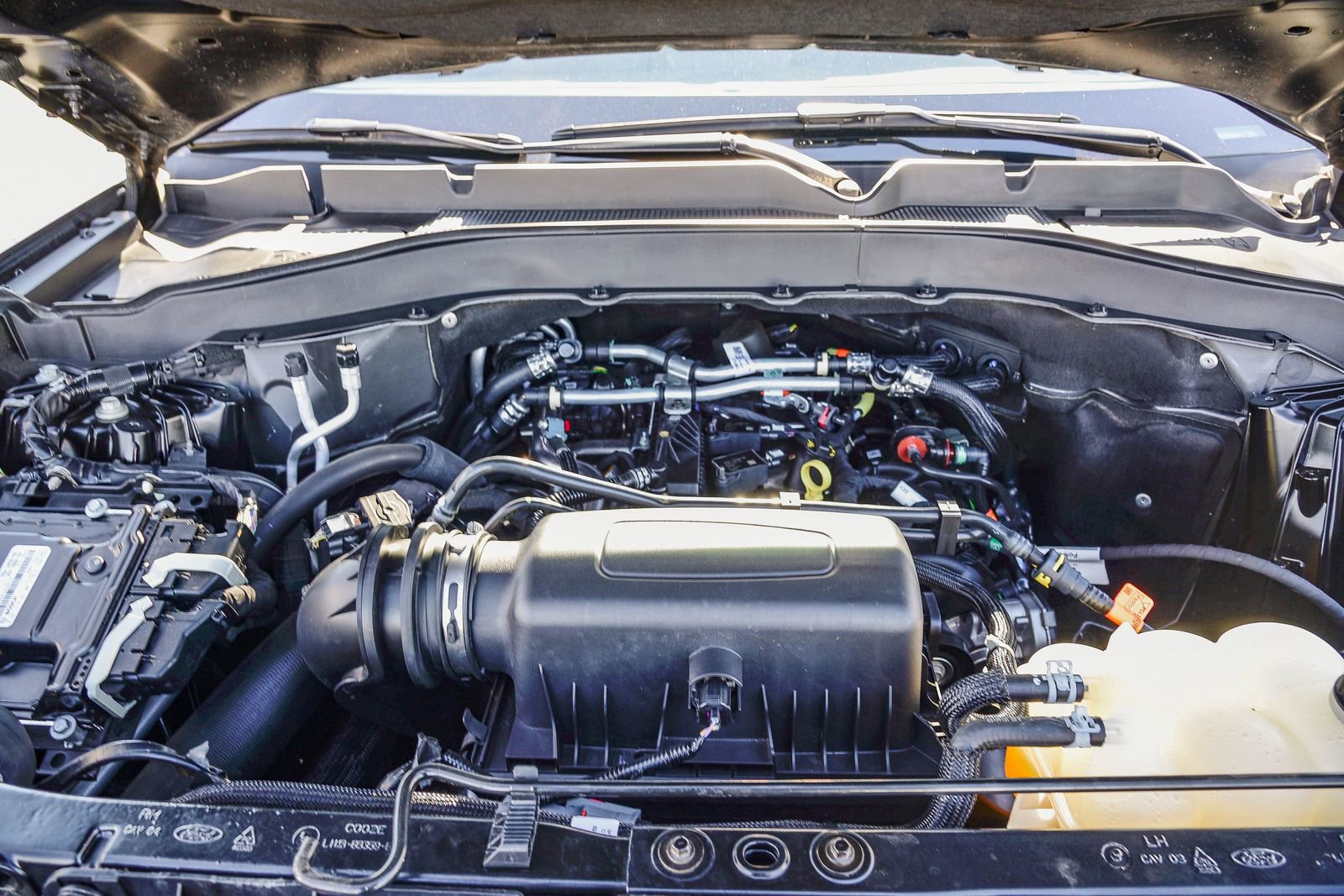 Certified 2023 Ford Explorer XLT w/ Equipment Group 202A image 27