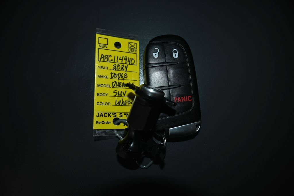 Used 2024 Dodge Durango SXT AWD/4WD image 35