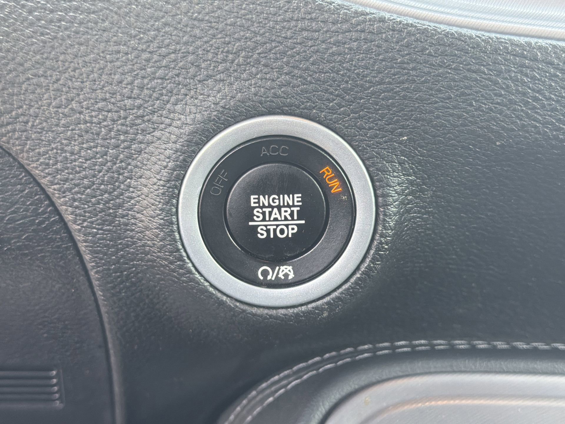 Used 2023 Dodge Challenger SXT w/ Blacktop Package image 14