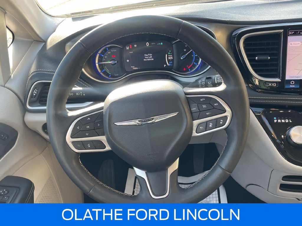 Used 2024 Chrysler Pacifica Limited FWD image 20